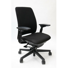 Steelcase Amia Office Chair - Fully Adjustable 