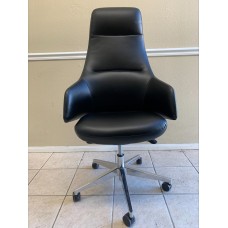 High Back Leather Executive Chair High Back Leather Executive Chair