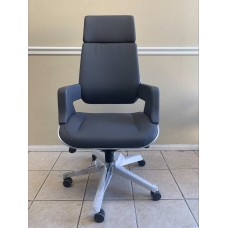High Back Leather Executive Chair 4 High Back Leather Executive Chair 4