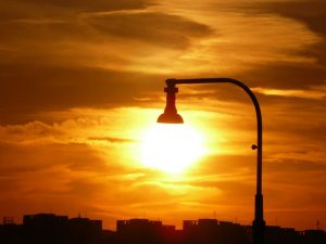 sunlight, vitamin d, vitamin d health, sun health, sunshine, sunlight, sunlight lamp, lamp, streetlamp, streetlight, 